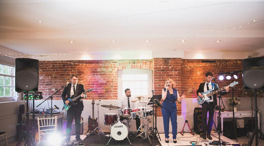 London Bands for Hire | Cover Bands | Weddings | Events - The Tonic